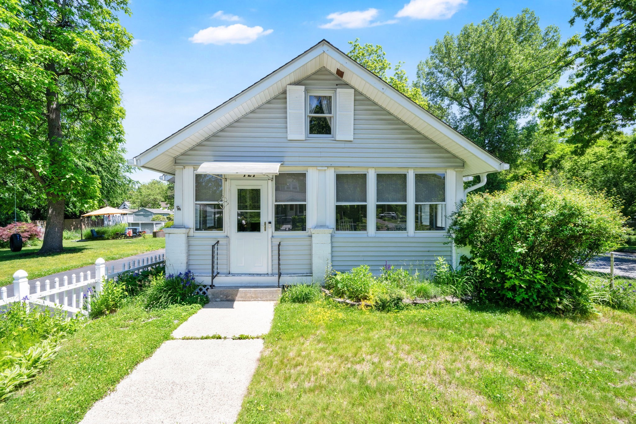 121 Merrill Road, Springfield, MA 01119