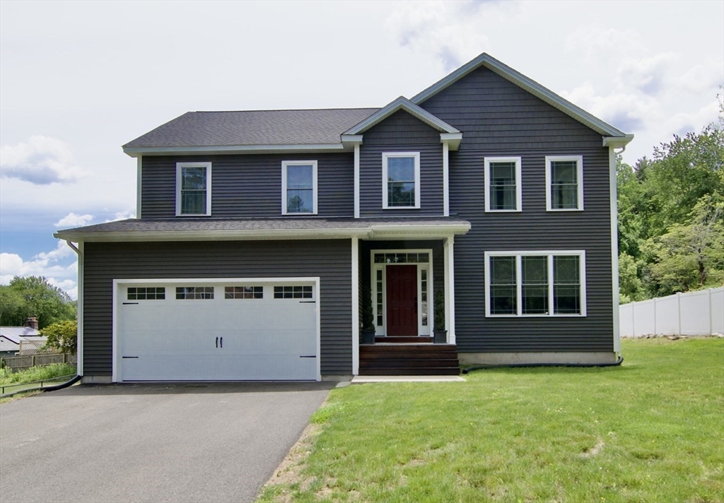 103 Oak Hollow Road, Springfield, MA 01128