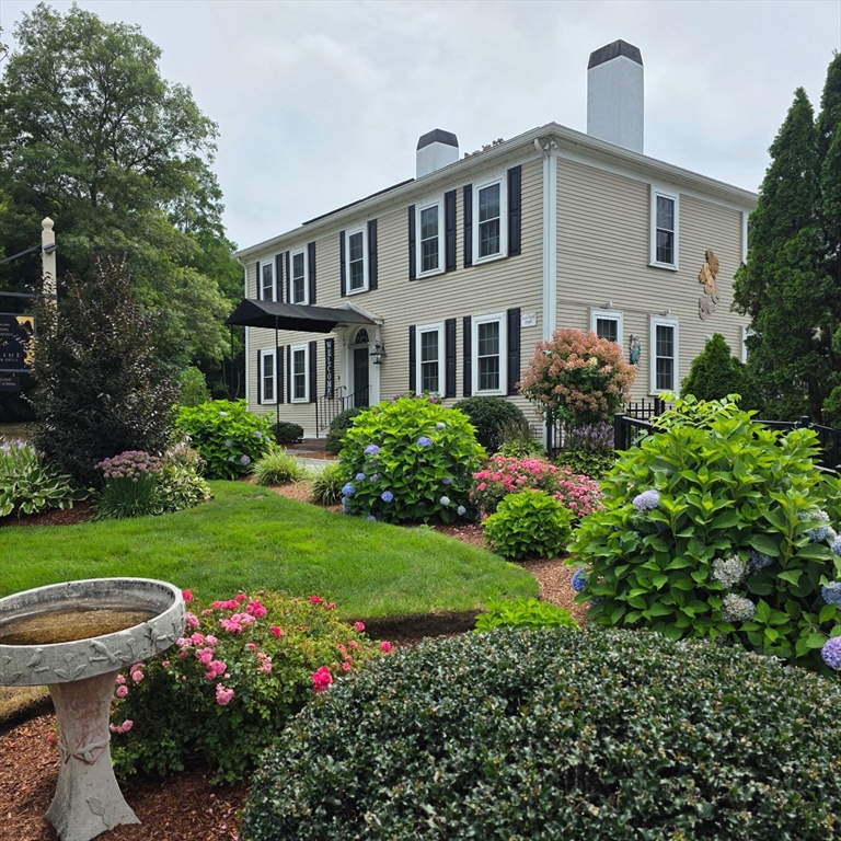 4631 Falmouth Rd — photo