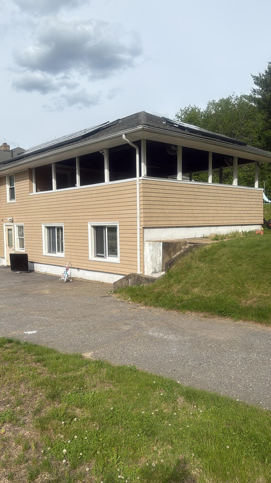 109 North Brookfield Rd #2 — photo