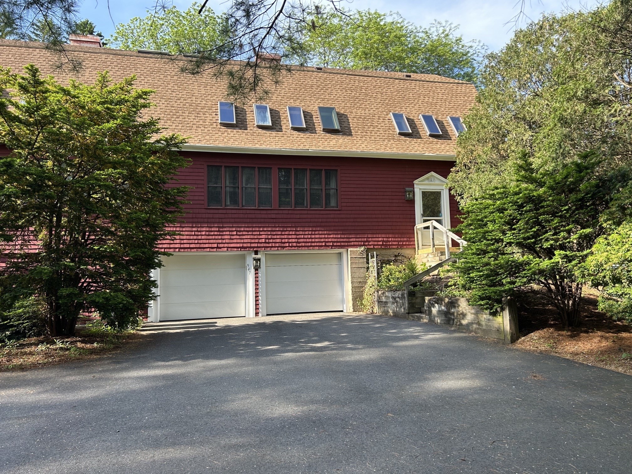 947 Pleasent St #947 — photo