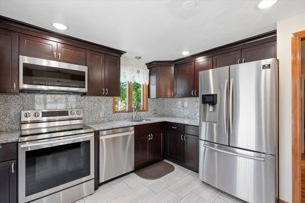 3 Devine Road, Randolph, MA 02368 — photo 3