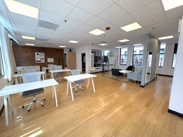 45 Bromfield St 10th Fl — photo