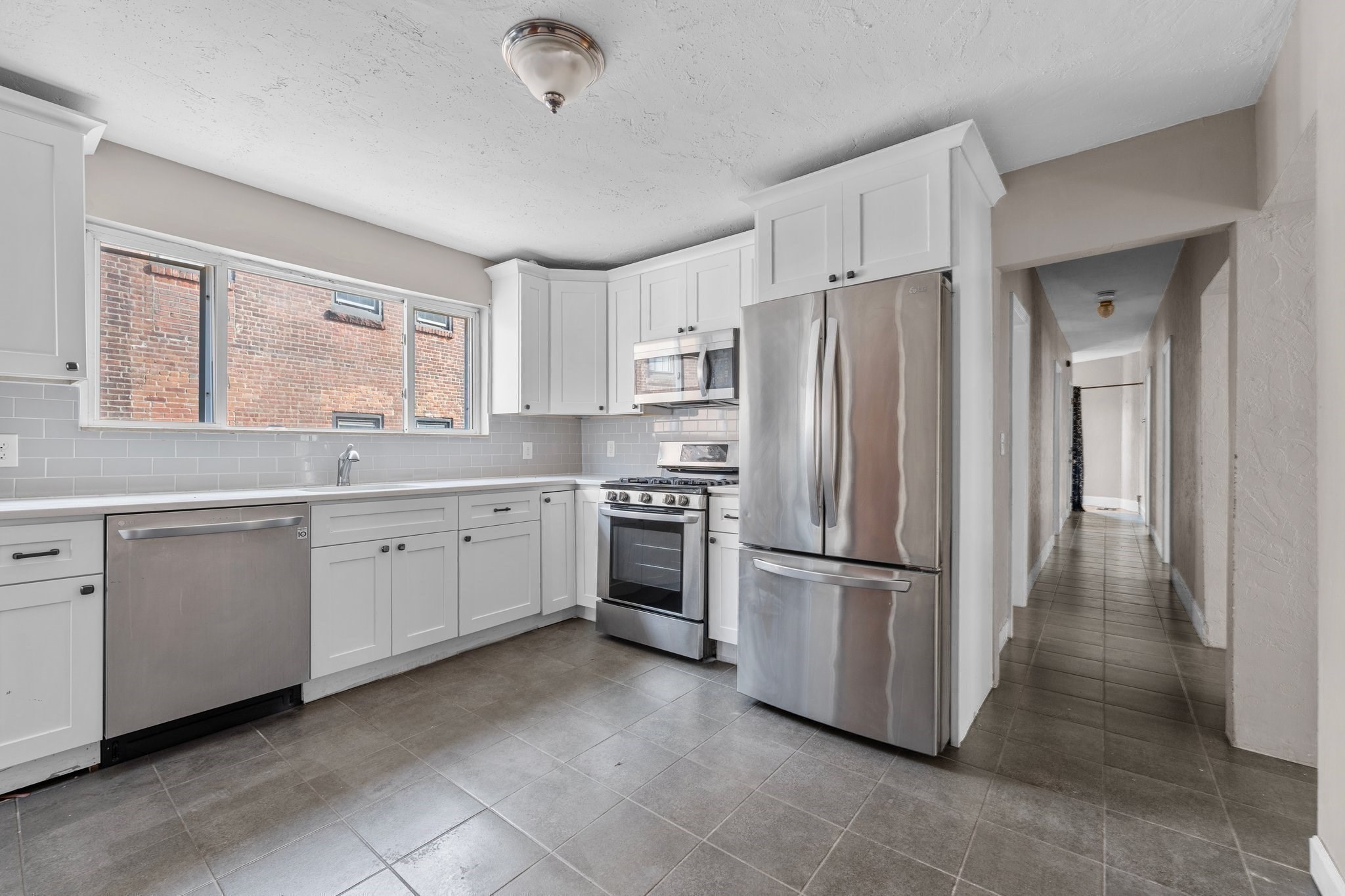 5 Timothy Avenue #2 — photo