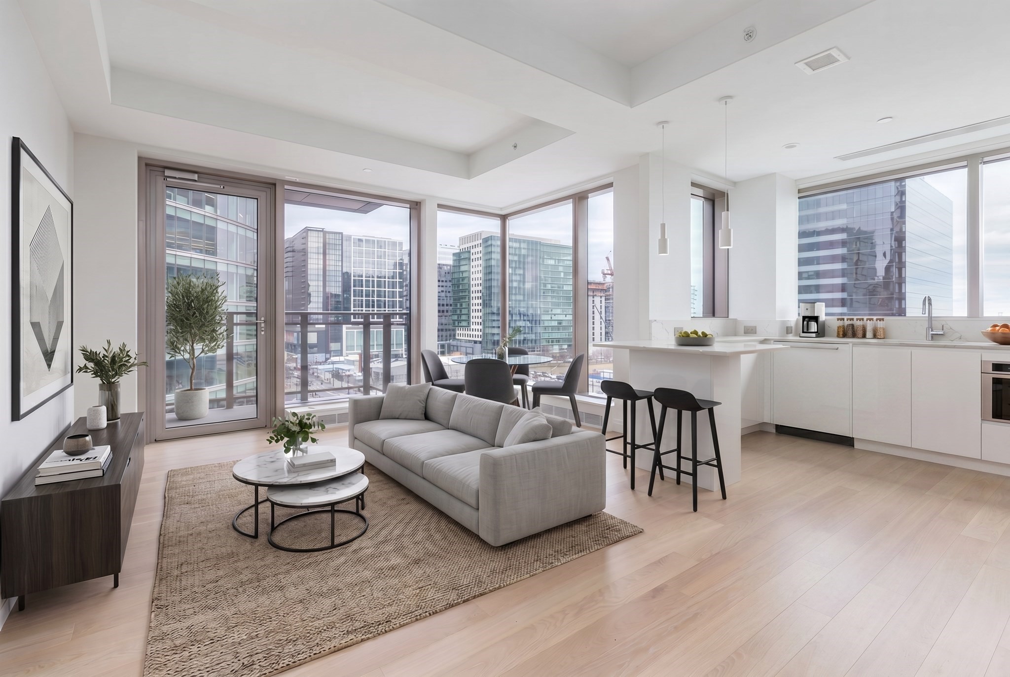 133 Seaport Blvd # 902 — photo