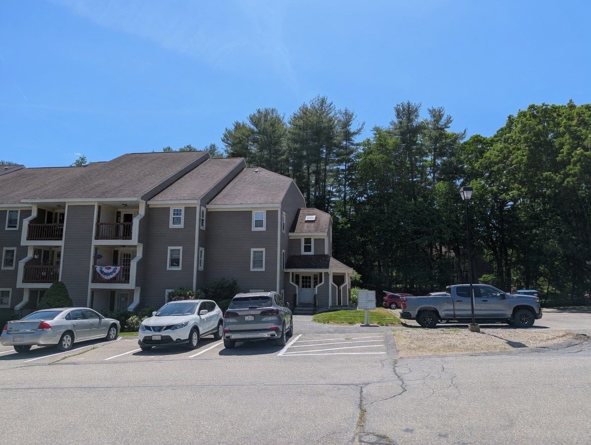 182 Heritage Dr #182 — photo
