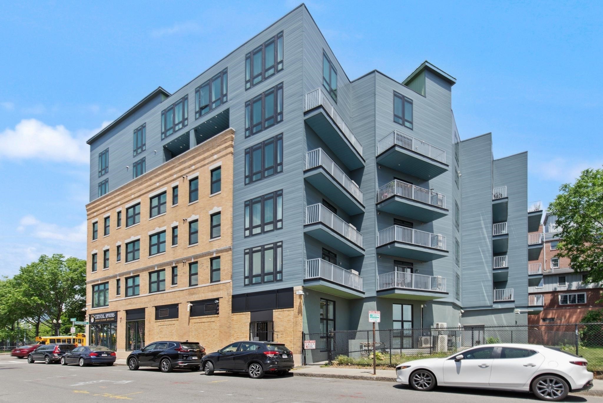 1948-1950 Washington St #2G — photo