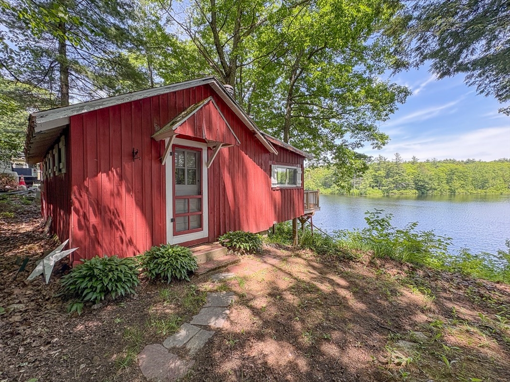 33 Watatic Pond Rd — photo