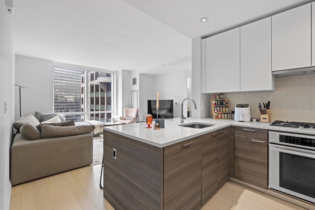 1 Franklin St # 2110 — photo