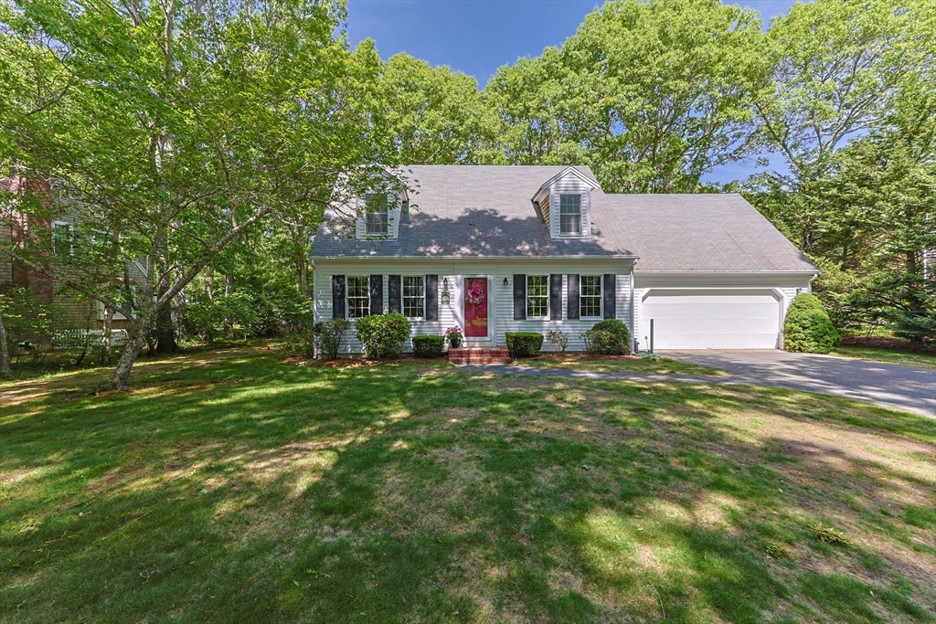 38 Easterly Drive — photo