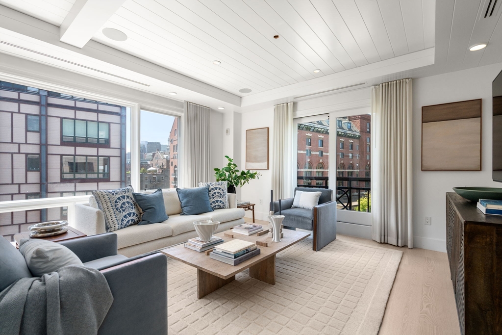 50 Battery St 401/501 — photo
