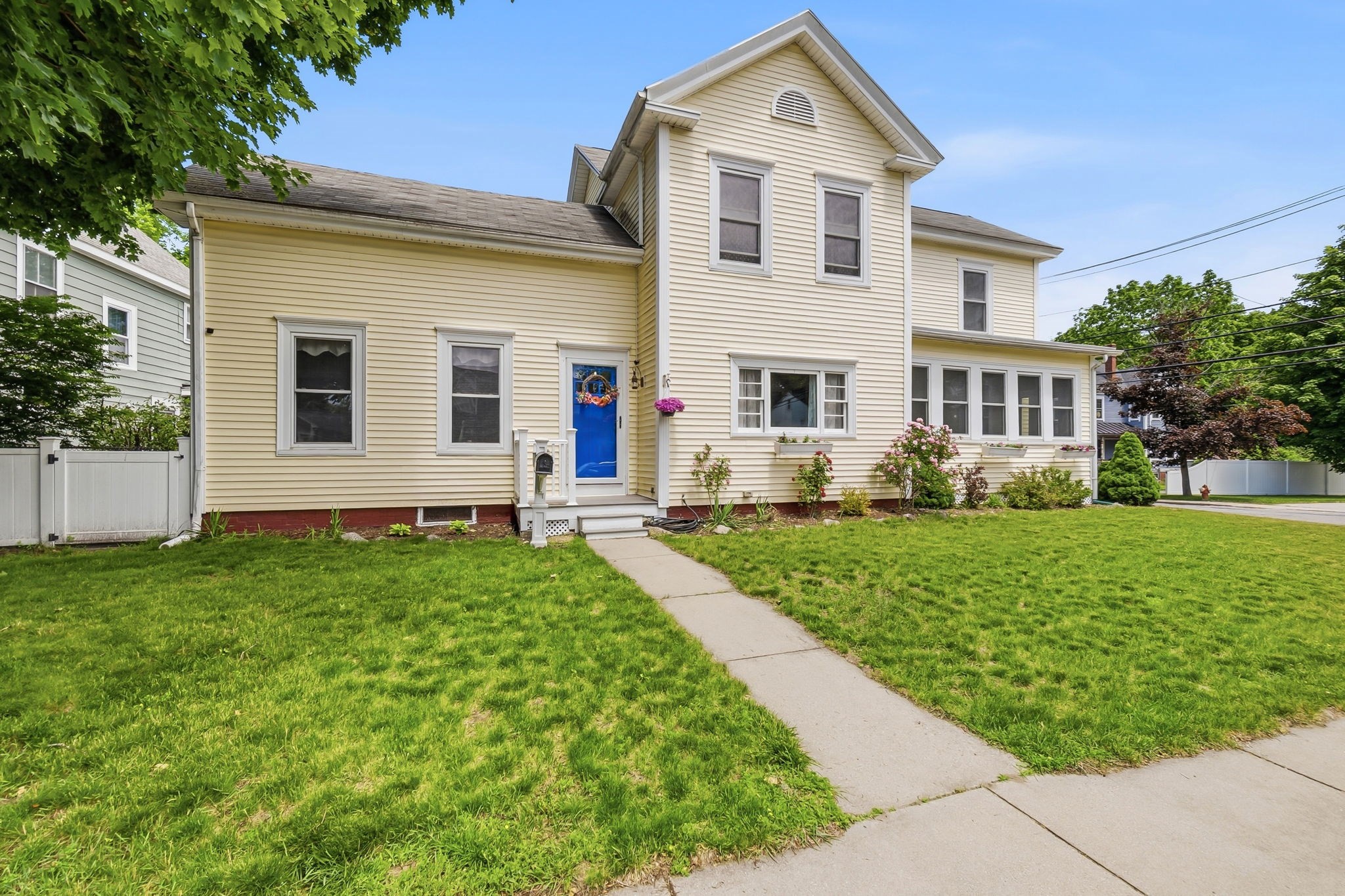 11 Colchester — photo