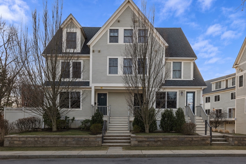 200 Fayette #200 — photo