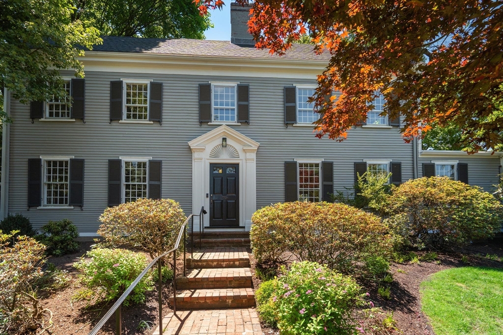 25 Chestnut Hill Road, Newton, MA 02467