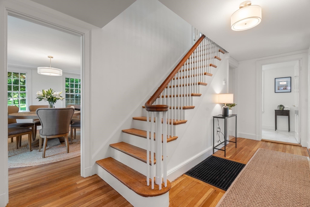 25 Chestnut Hill Road, Newton, MA 02467 — photo 2
