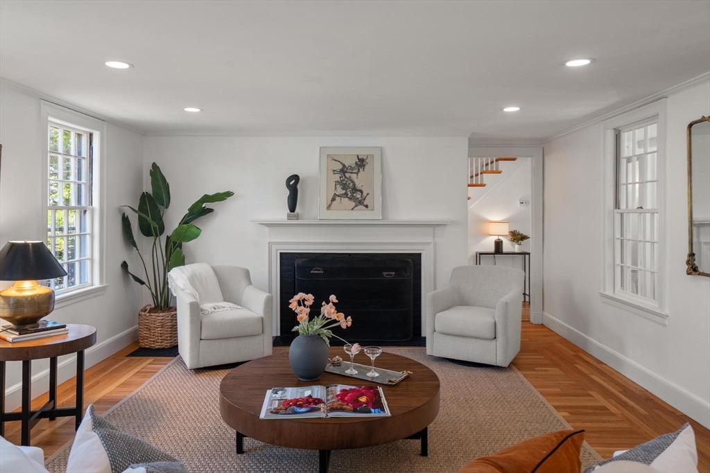 25 Chestnut Hill Road, Newton, MA 02467 — photo 3