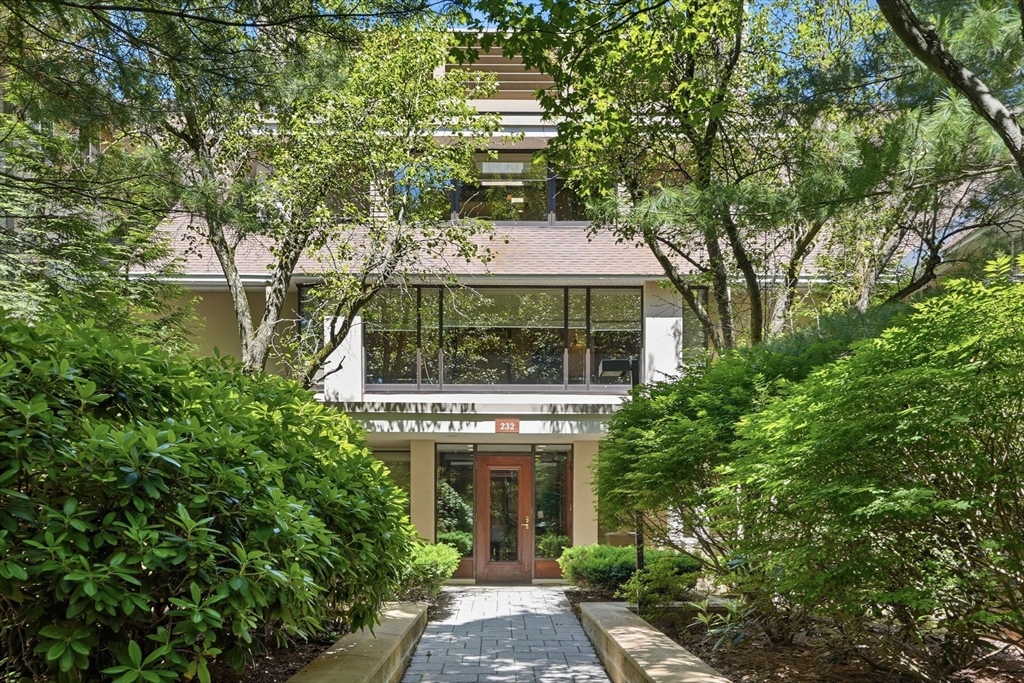 232 Allandale Road #3A, Boston, MA 02467
