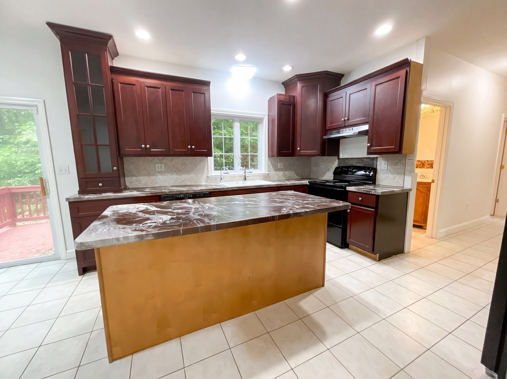 14 Smith Road, Sutton, MA 01590 — photo 2