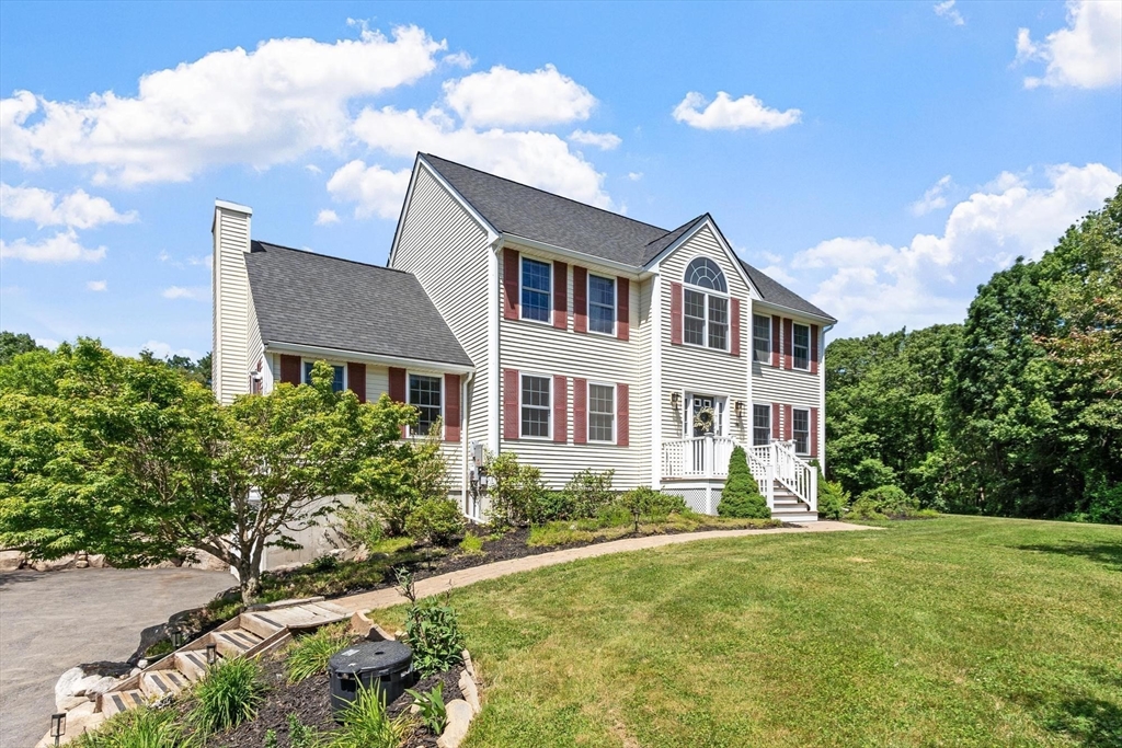 98 N End Road, Townsend, MA 01469