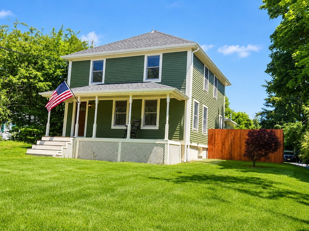 10 Great Neck Road, Wareham, MA 02571