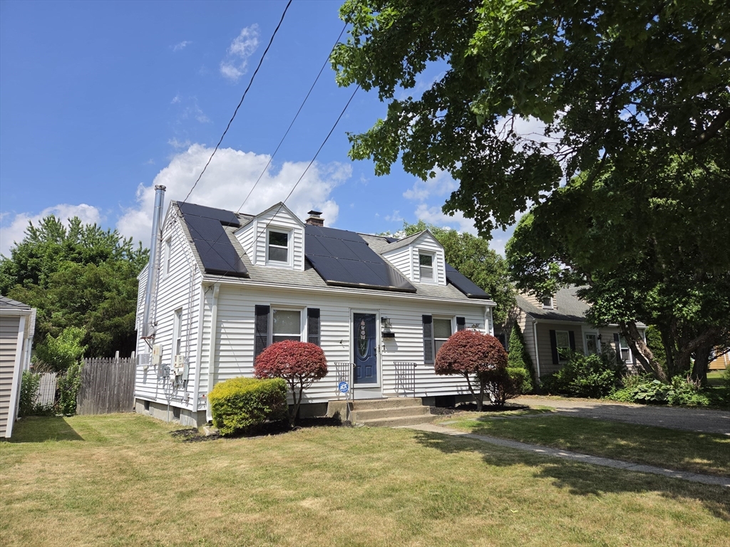 216 Plumtree Road, Springfield, MA 01118