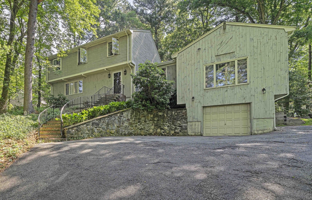 10 Trayer Road, Canton, MA 02021