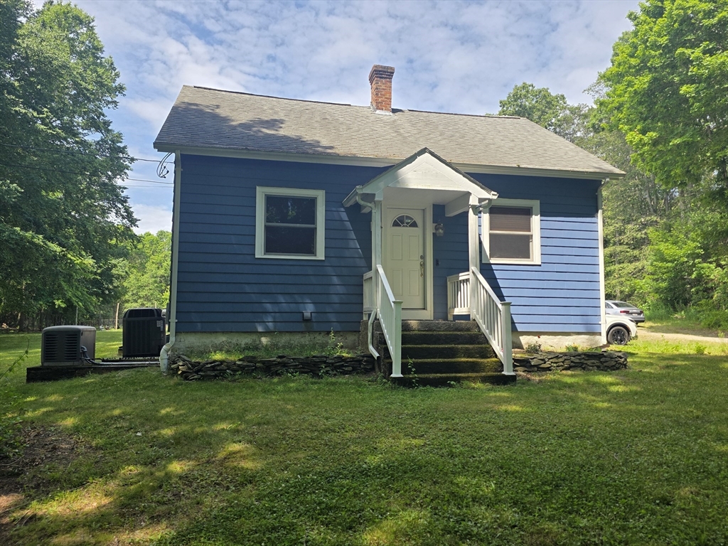 12 Pine Street — photo