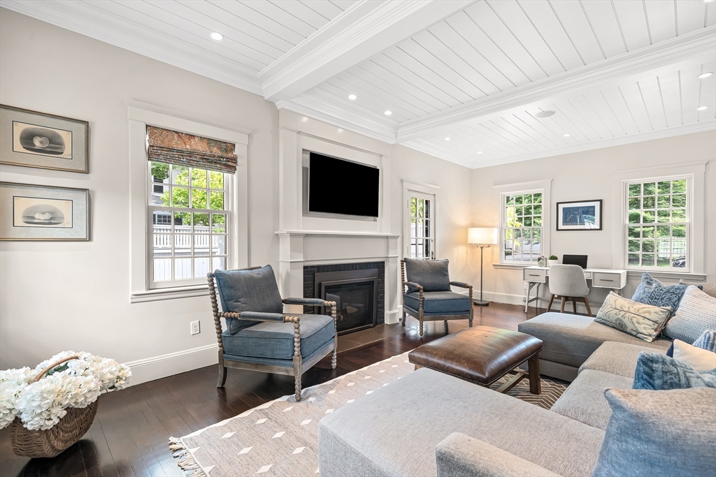 24 Cleveland Road, Needham MA 02492 — photo 3