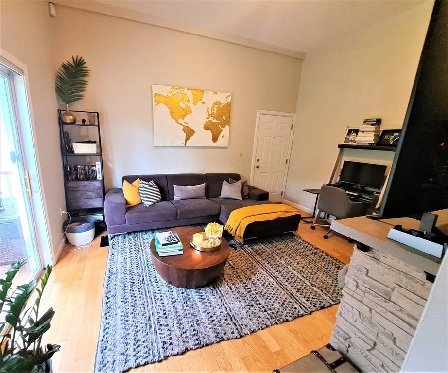 49 Cedar St Rear 1 Rear, Boston, MA 02119 — photo 2
