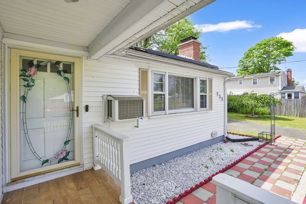 135 Bulat Drive, Springfield, MA 01129 — photo 3