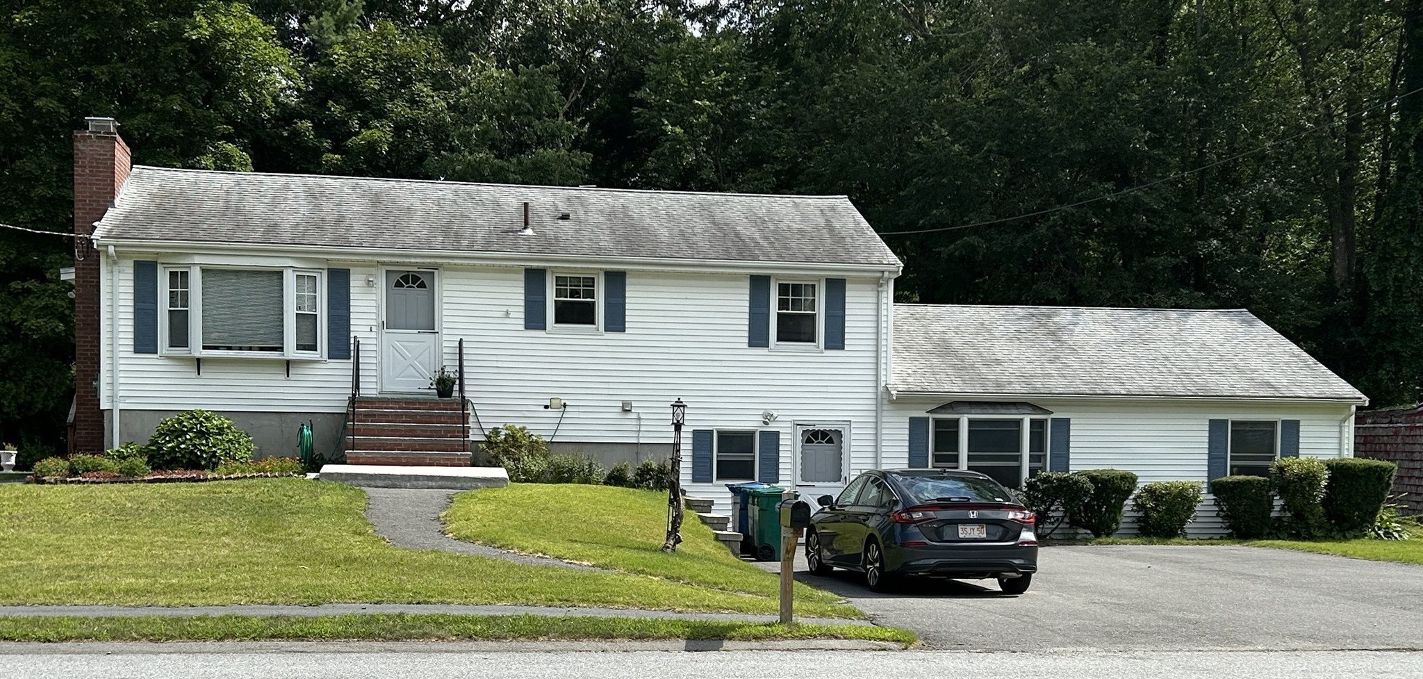 7 Heidi Lane #0 — photo