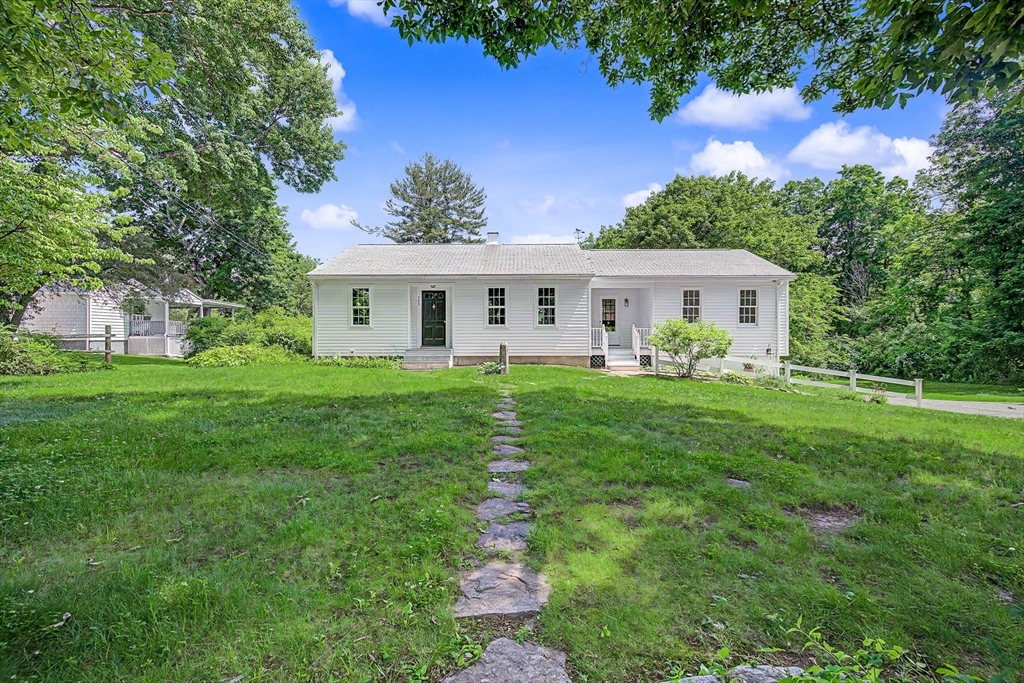 355 Boston Road, Sutton, MA 01590