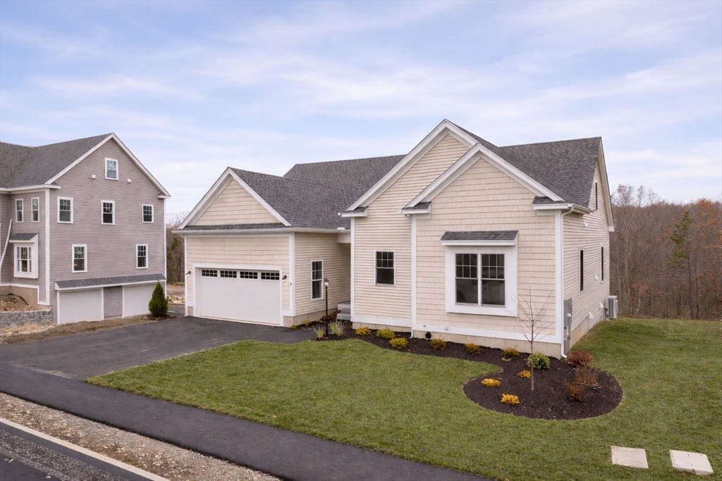 31 Strongwater Drive — photo