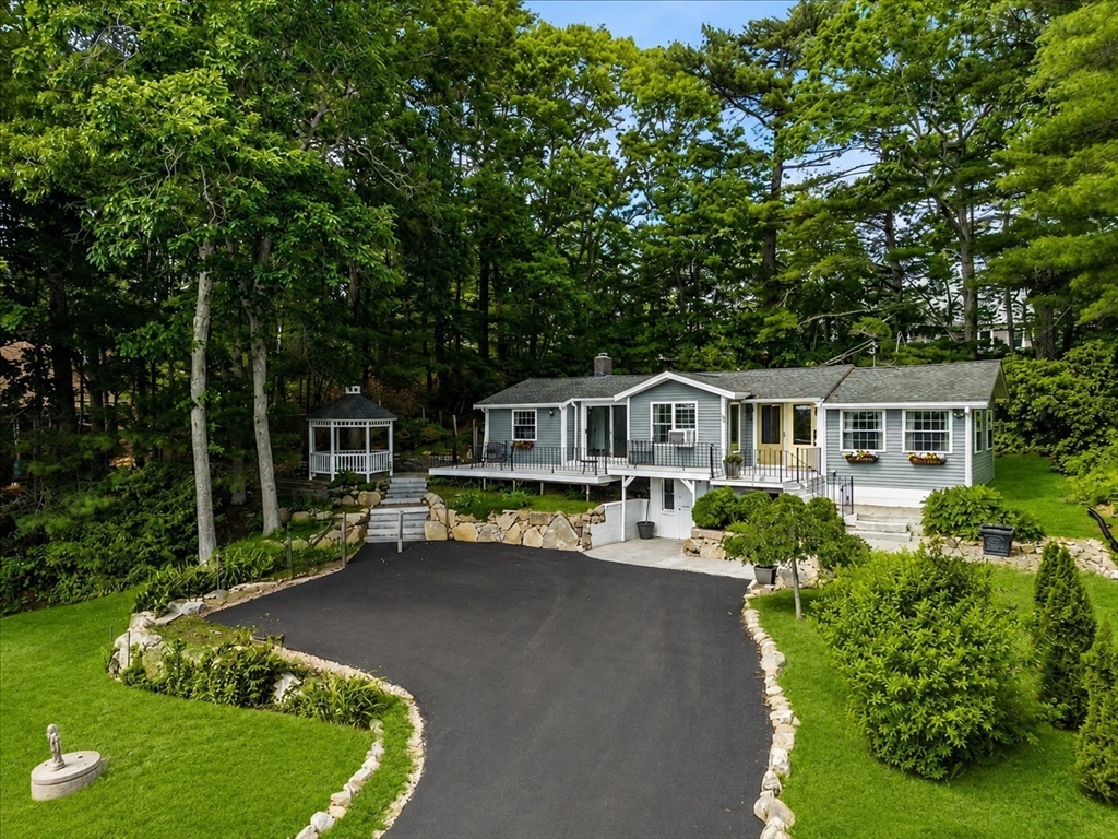 66 Mayflower Ridge Drive, Wareham, MA 02571