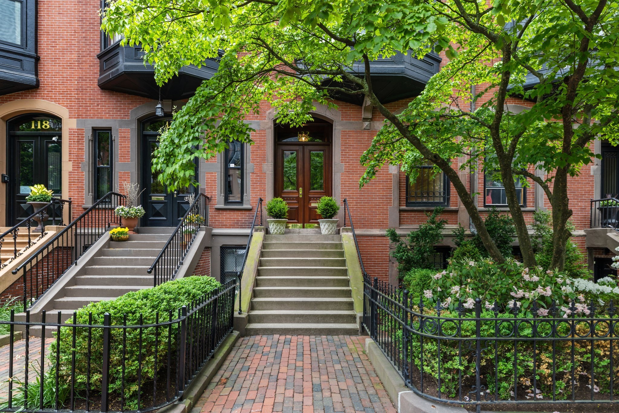 122 Marlborough Street — photo