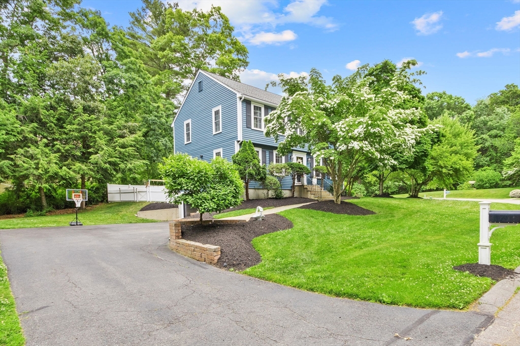 1 Castle Road, Medway, MA 02053 — photo 3