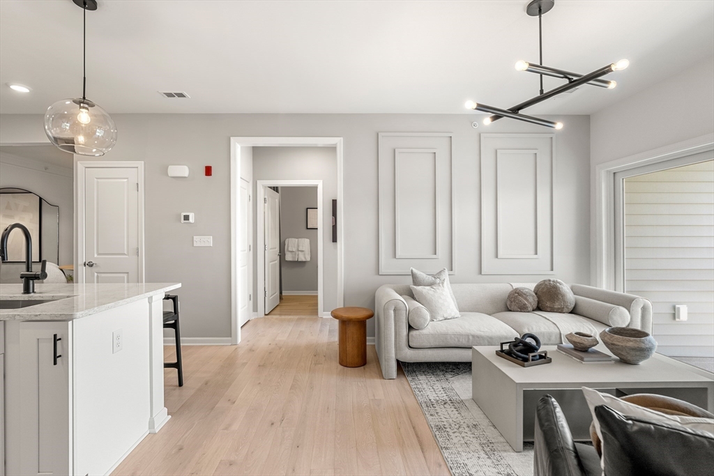 320 Martins Landing #2508 — photo