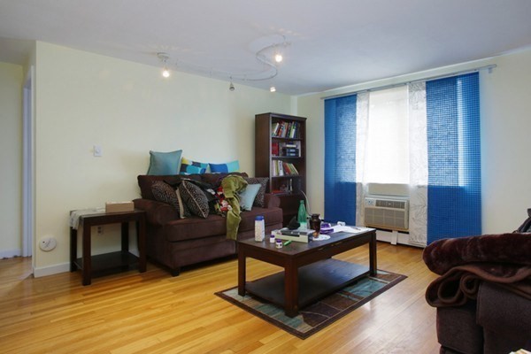 71 Colborne Road #1B, Boston, MA 02135 — photo 2