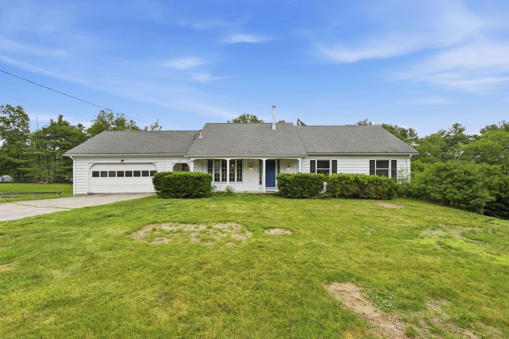 11 James Road, Upton, MA 01568 — photo 2