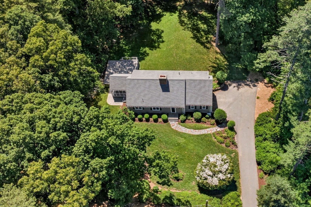 96 Draper Road, Wayland, MA 01778