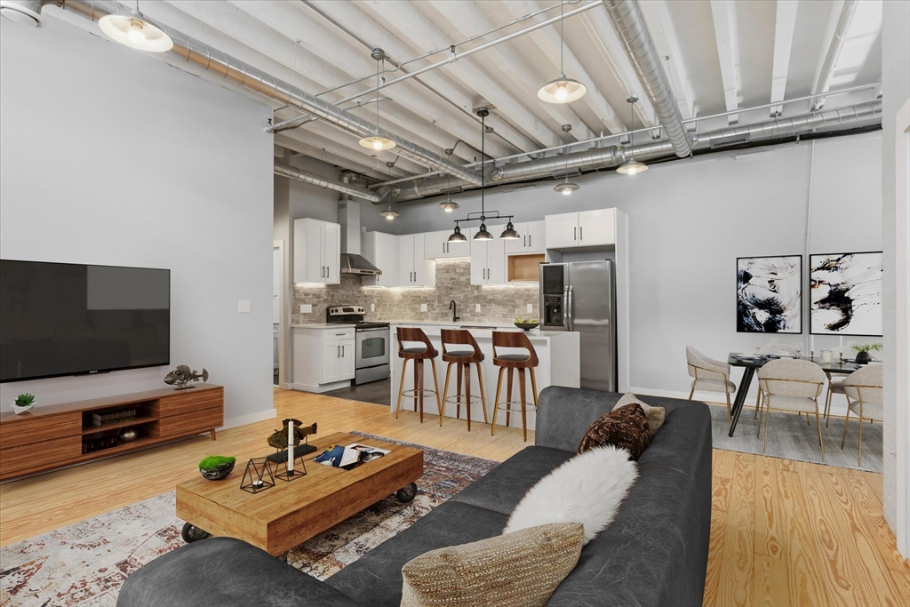 107 South St #2F — photo