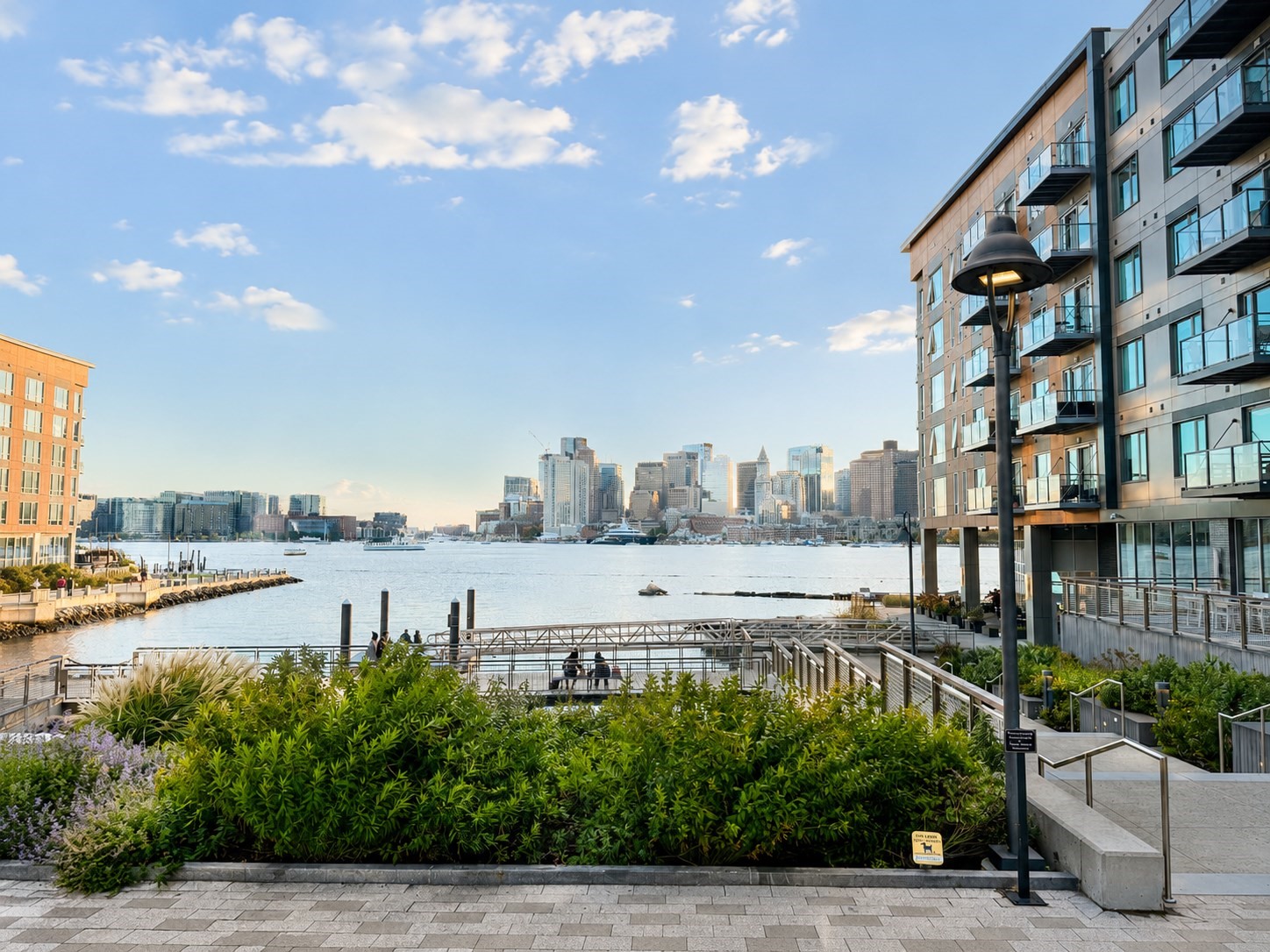 65 Lewis St # 202 — photo