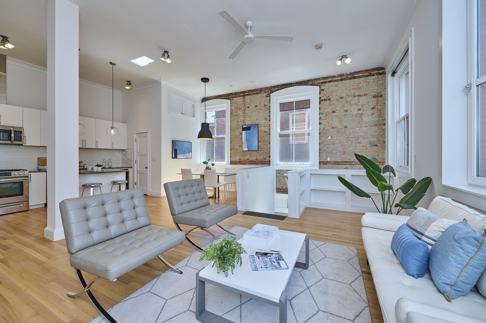 35 Saratoga #1 — photo