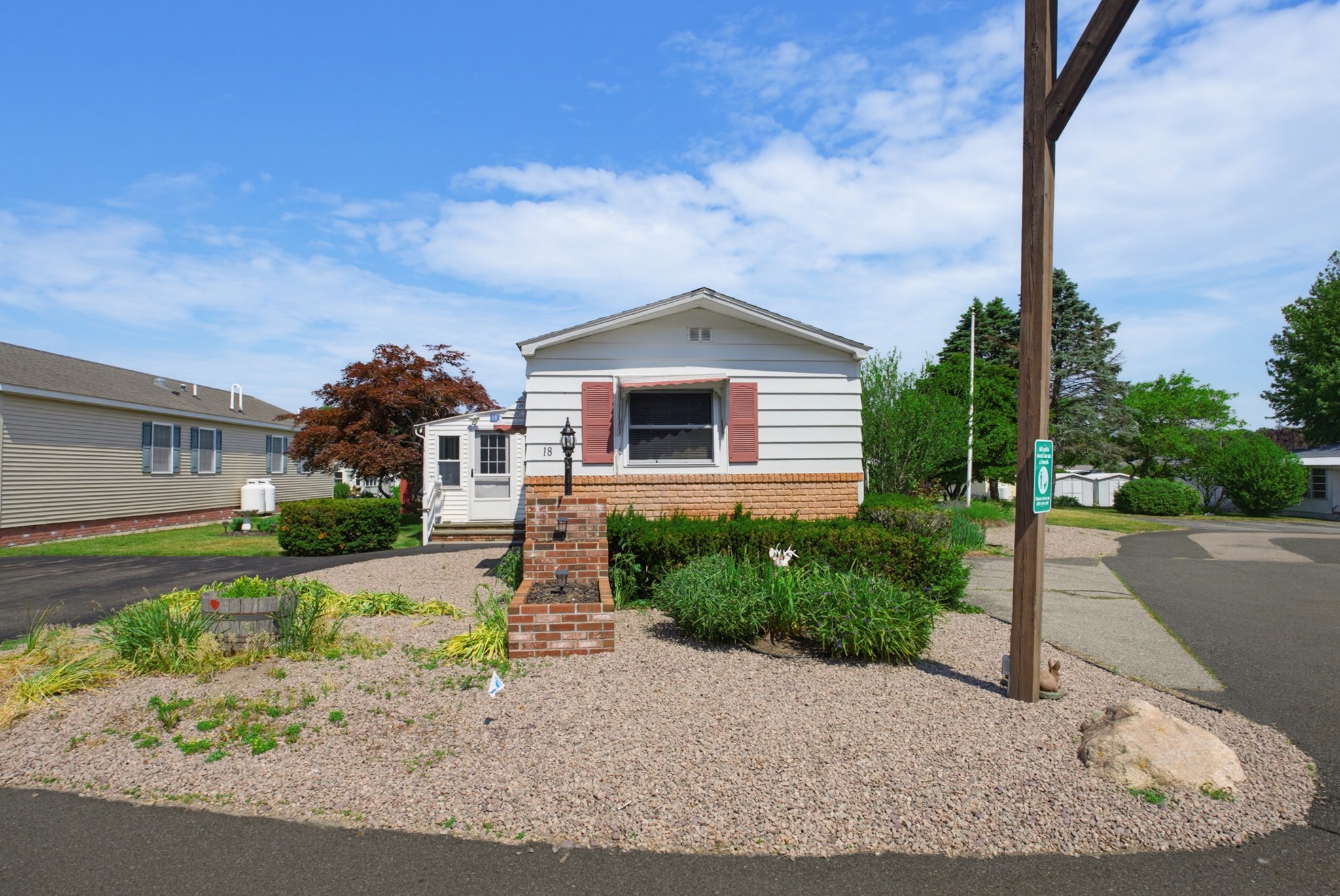 18 Sunset Lane — photo