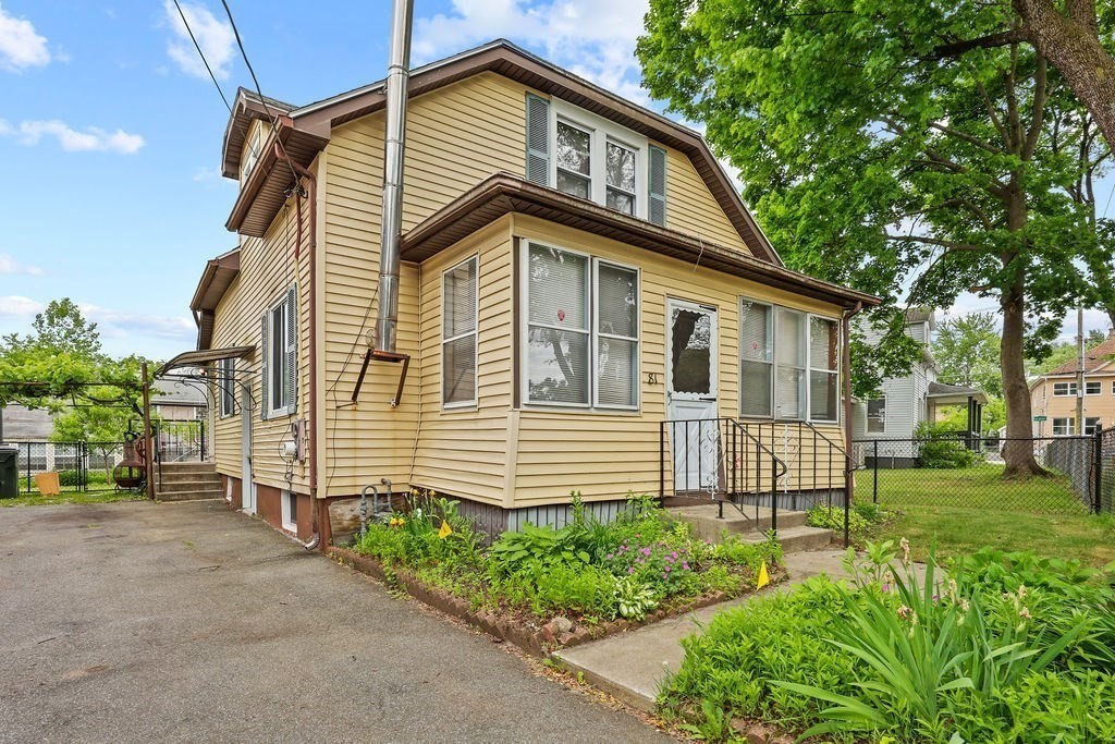 81 Healey Street, Springfield, MA 01151 — photo 2