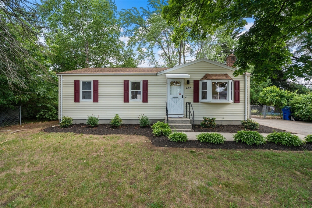 188 Moss Road, Springfield, MA 01119 — photo 2