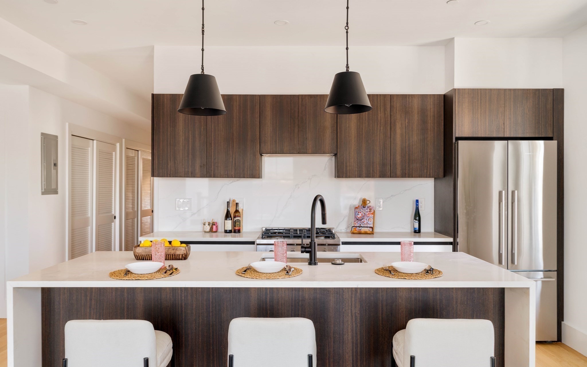 30 Condor St #4 — photo