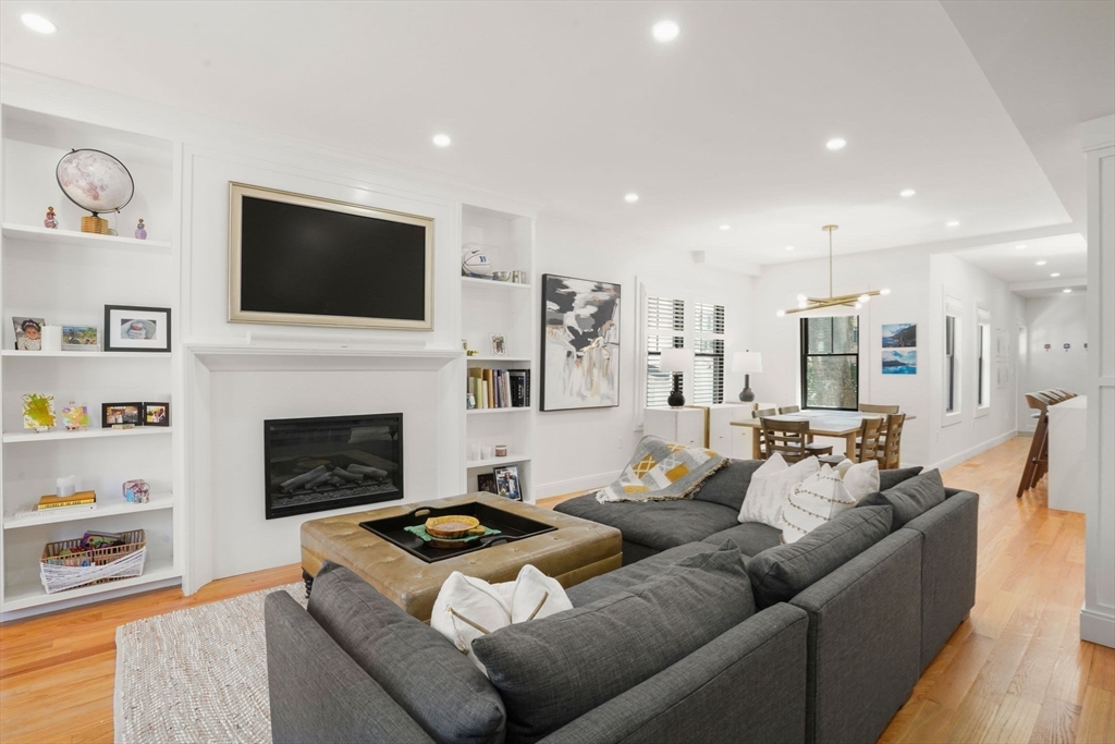 4 Fairlee Street — photo