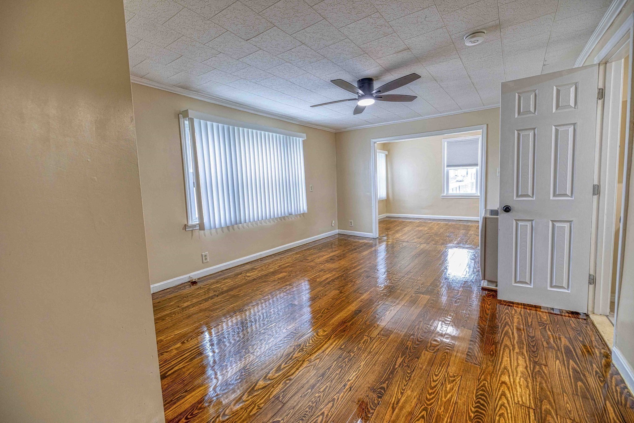 158 Raymond St. #1 — photo