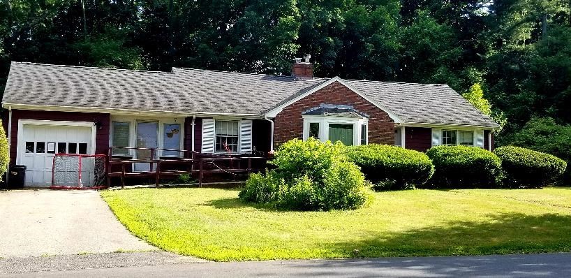 11 Longfellow Road, Lexington, MA 02420